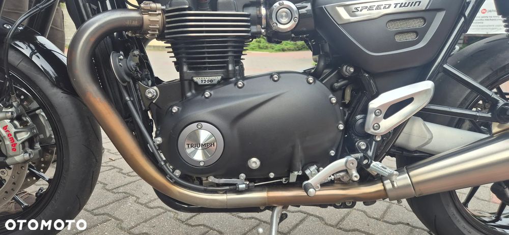 Triumph Speed Twin - 20