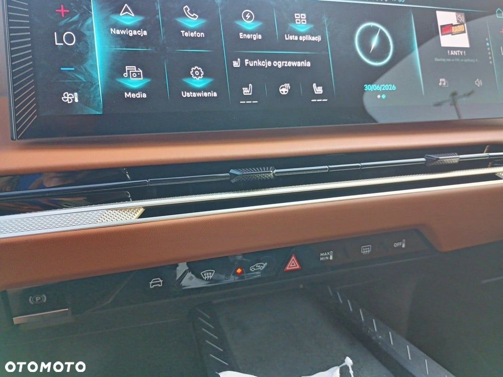 DS Automobiles N°8 - 27