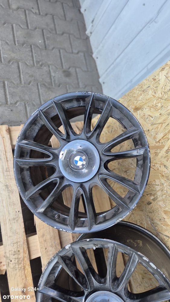 Felgi BMW Individual 20 CALI 8.5j 10j z dekielkami 5x120 - 3
