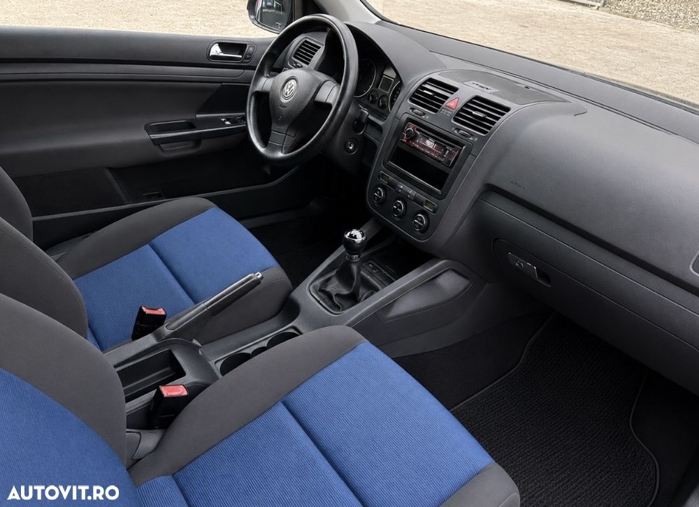 Volkswagen Golf 1.6 Comfortline - 7