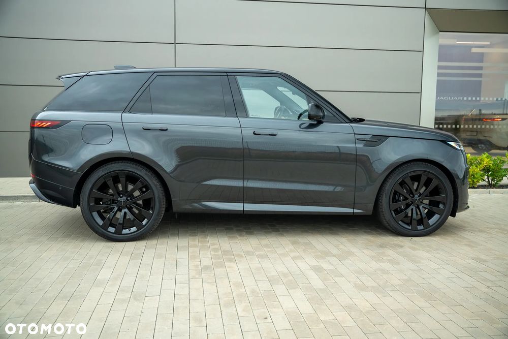 Land Rover Range Rover Sport 2025 photo 4