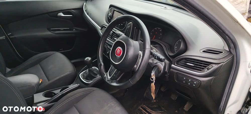 Fiat Tipo 1.3 MultiJet Easy - 10