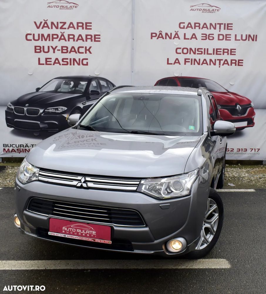 Mitsubishi Outlander 2.0 4WD Plug-In Hybrid Top - 2