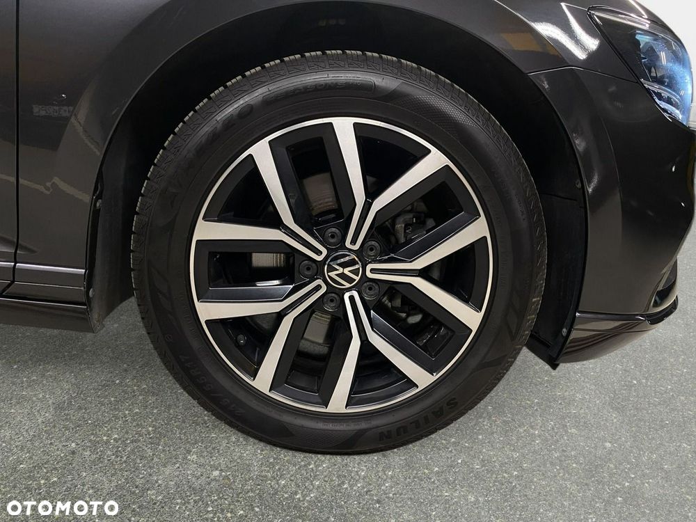 Volkswagen Passat Variant - 11
