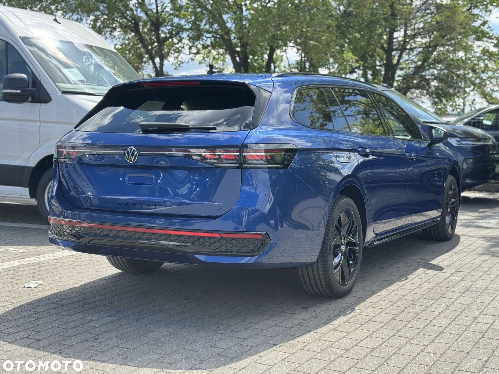Volkswagen Passat - 24