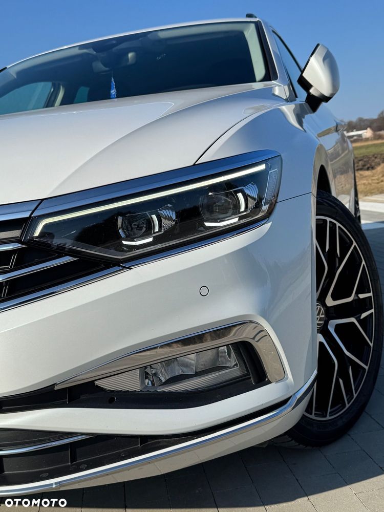 Volkswagen Passat 2.0 TDI EVO Elegance DSG - 30