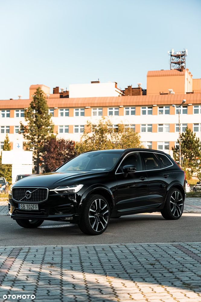 Volvo XC 60 T5 AWD R-Design - 8
