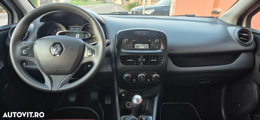 Renault Clio dCi 75 Stop & Start Expression - 9