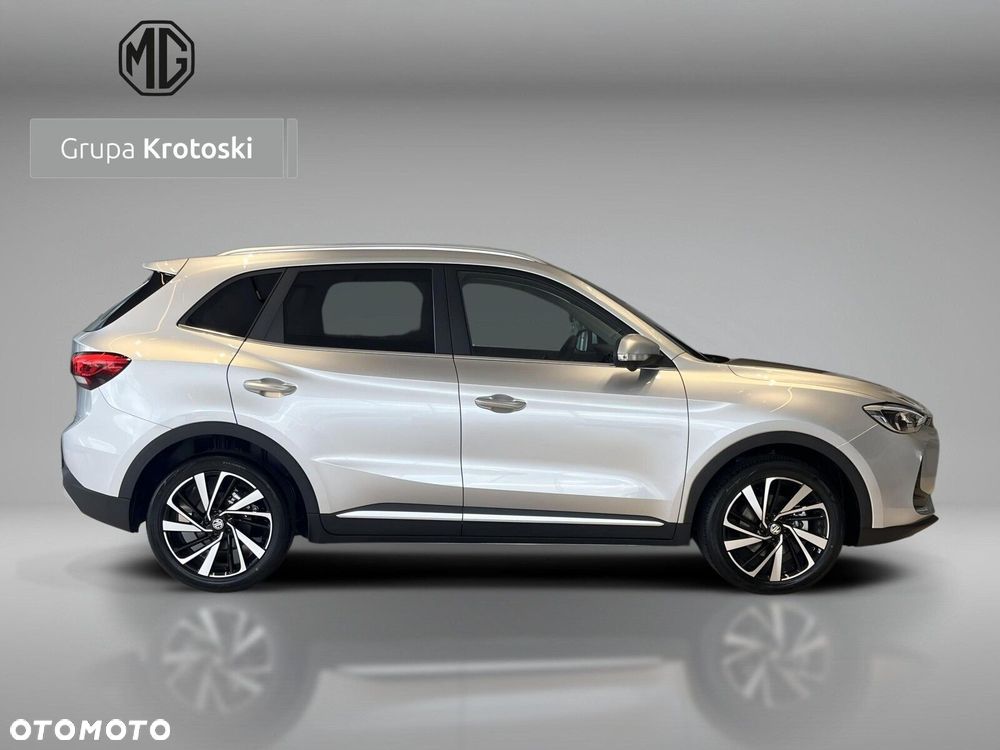 MG ZS Hybrid+ - 8
