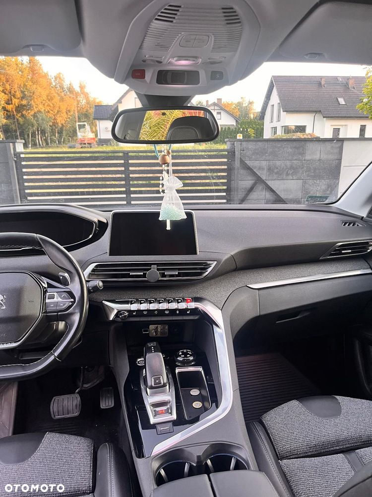 Peugeot 3008 1.2 PureTech GPF Allure S&S EAT8 - 20