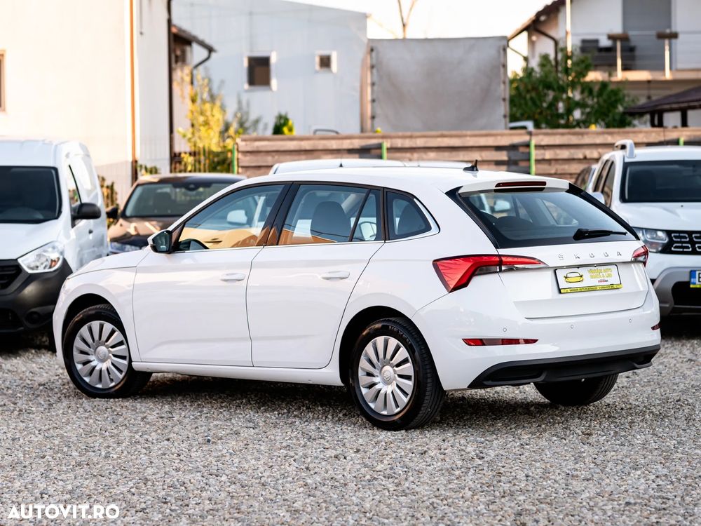 Skoda Scala - 10