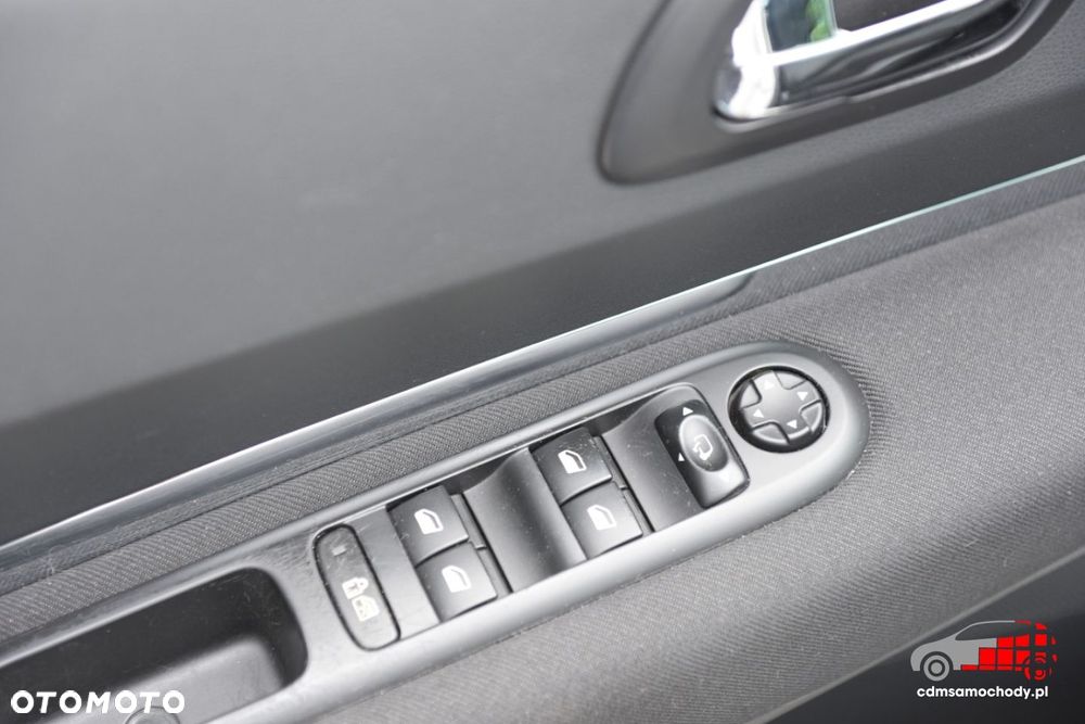 Peugeot 3008 - 16