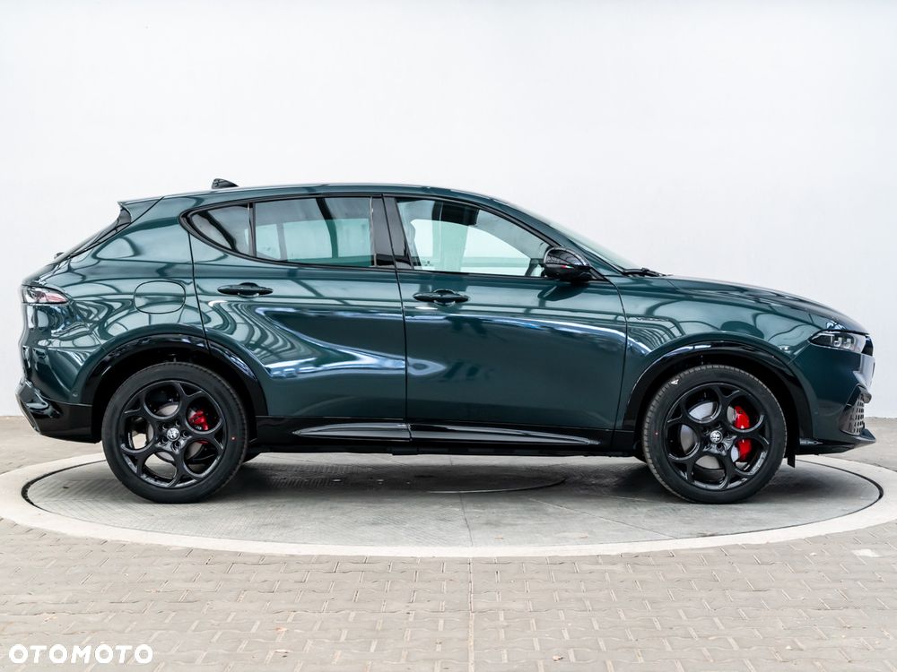 Alfa Romeo Tonale 1.5 T4 GSE mHEV Veloce DCT - 8