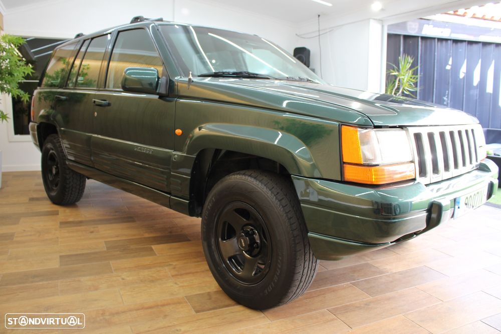 Jeep Grand Cherokee 2.5 TD Laredo - 6