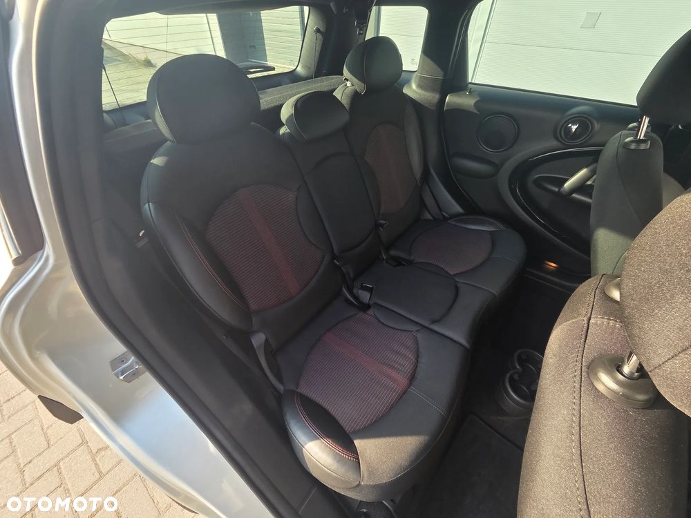 MINI Countryman Cooper SD ALL4 - 18