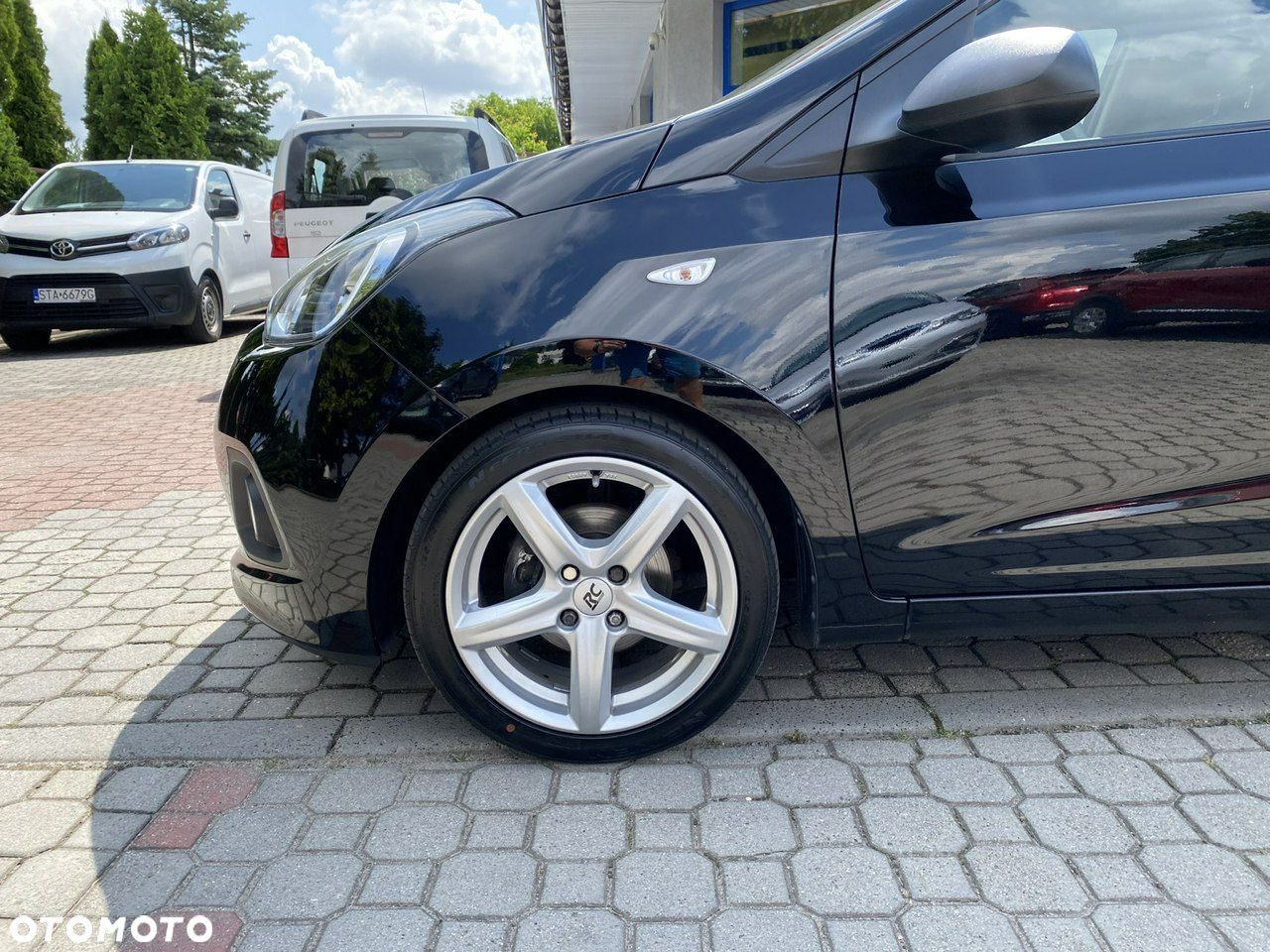 Hyundai i10 - 10
