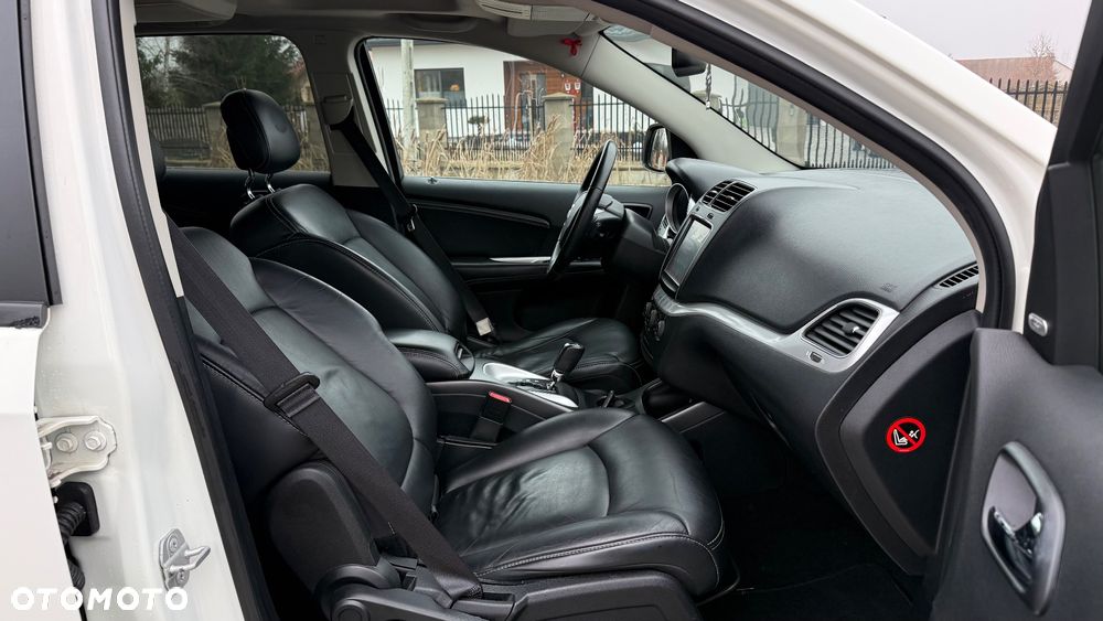 Fiat Freemont 3.6 V6 Lounge - 22