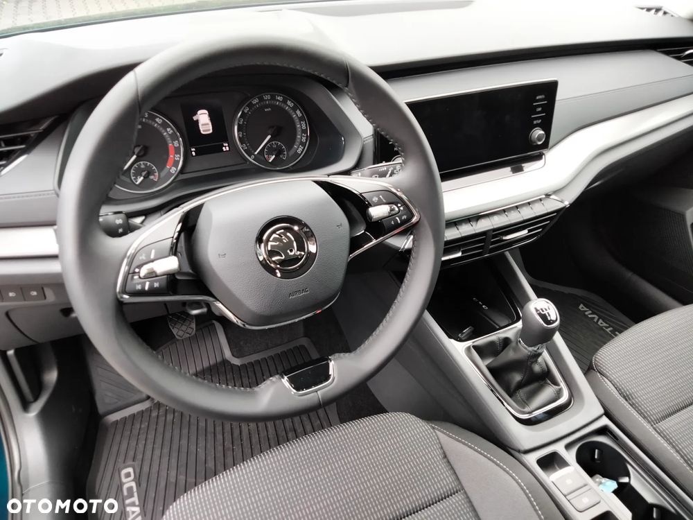 Skoda Octavia 2.0 TDI Ambition - 4