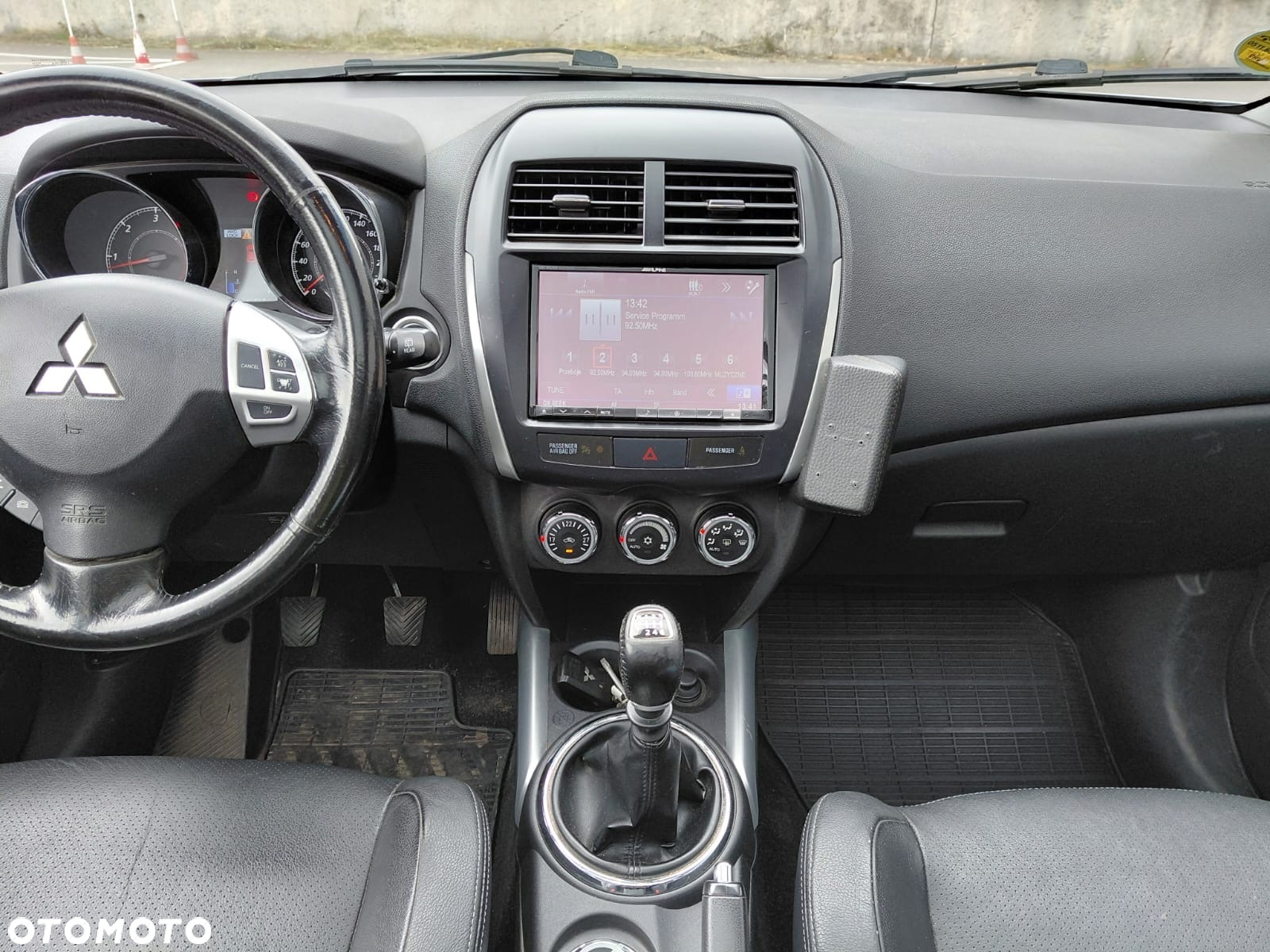 Mitsubishi ASX 1.8 DID Instyle 4WD AS&G - 6