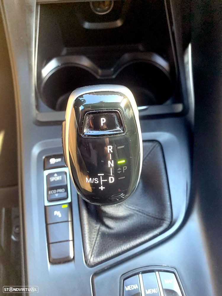 BMW X1 16 d sDrive Auto - 8