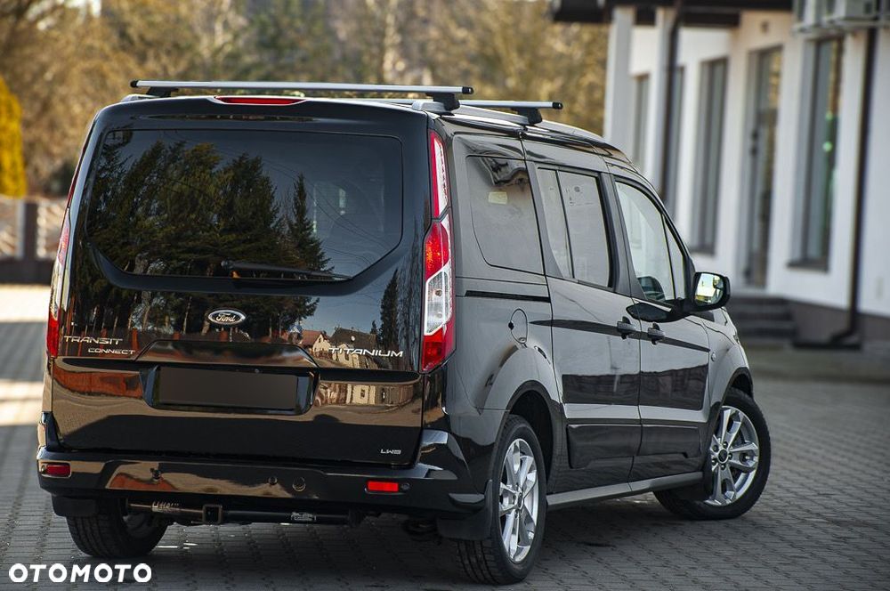 Ford Transit Connect - 17