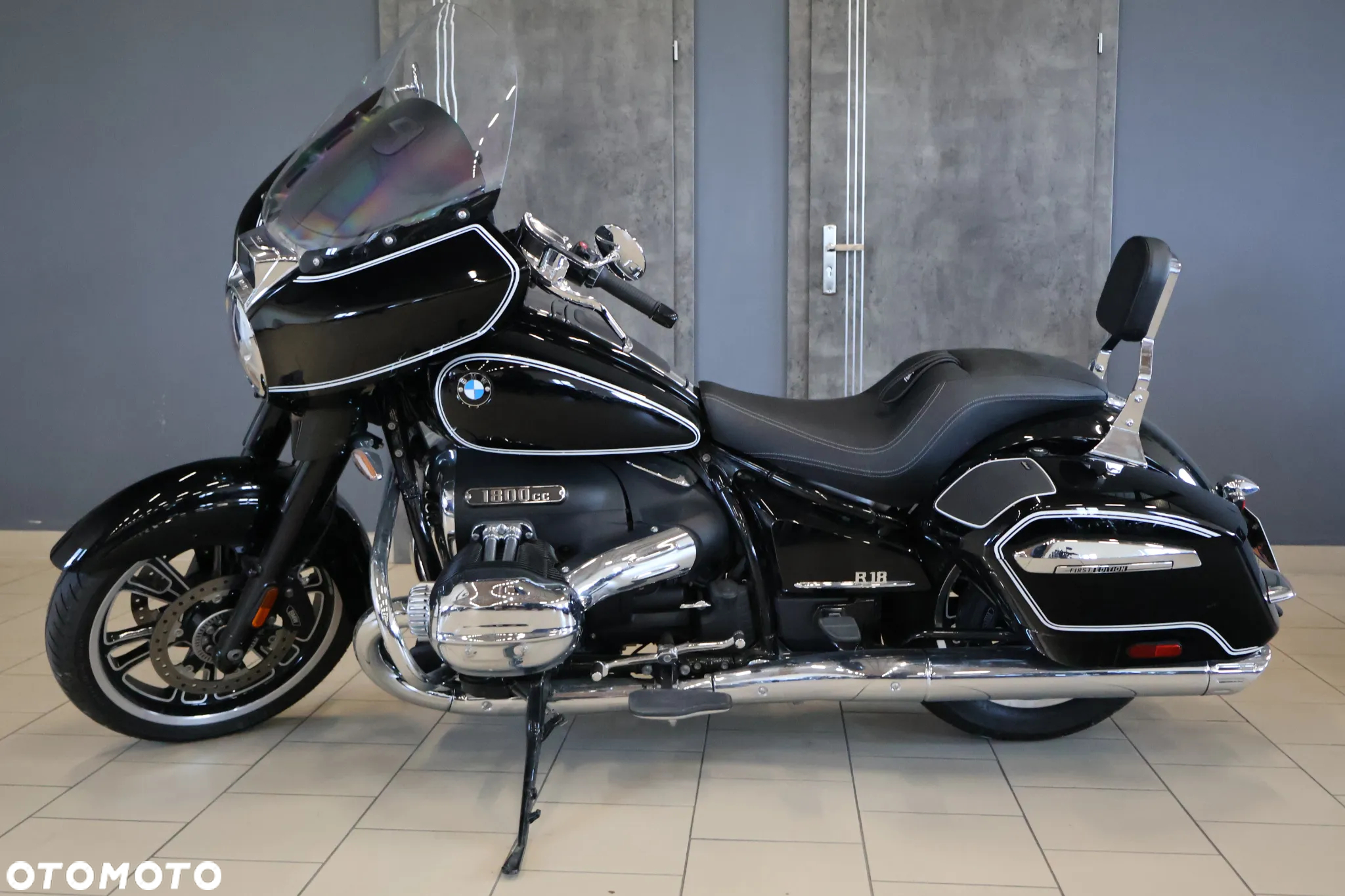 BMW R - 6