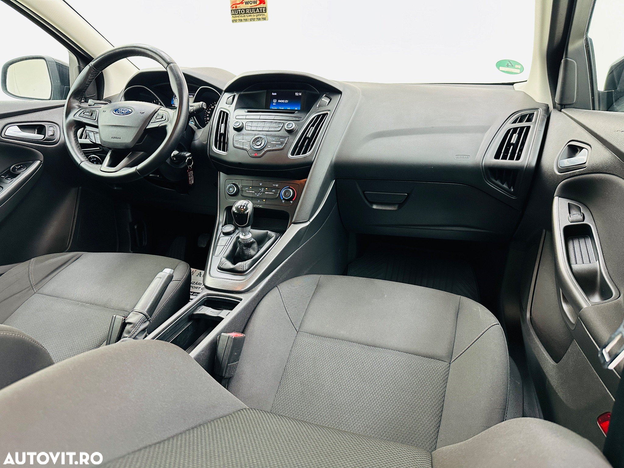 Ford Focus - 22