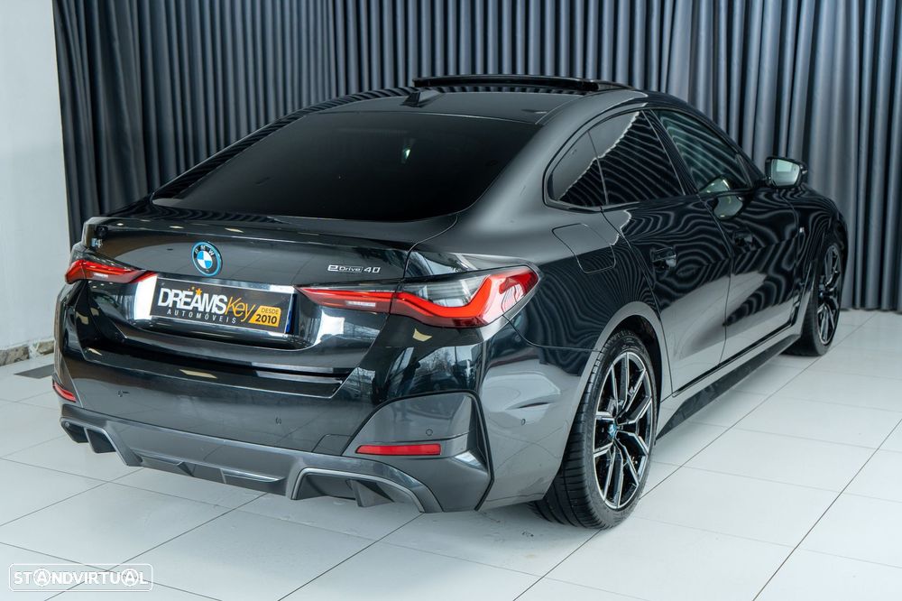 BMW i4 eDrive40 Pack Desportivo M - 4