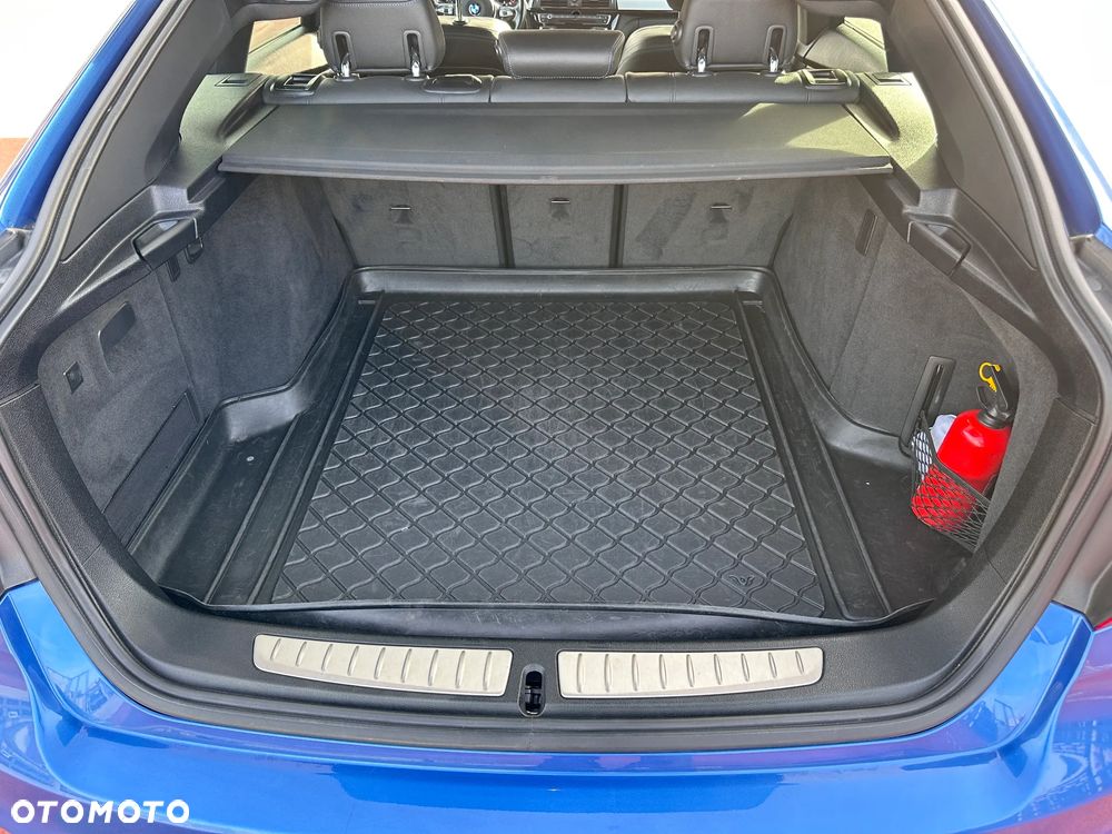 BMW 3GT 320d xDrive M Sport - 17