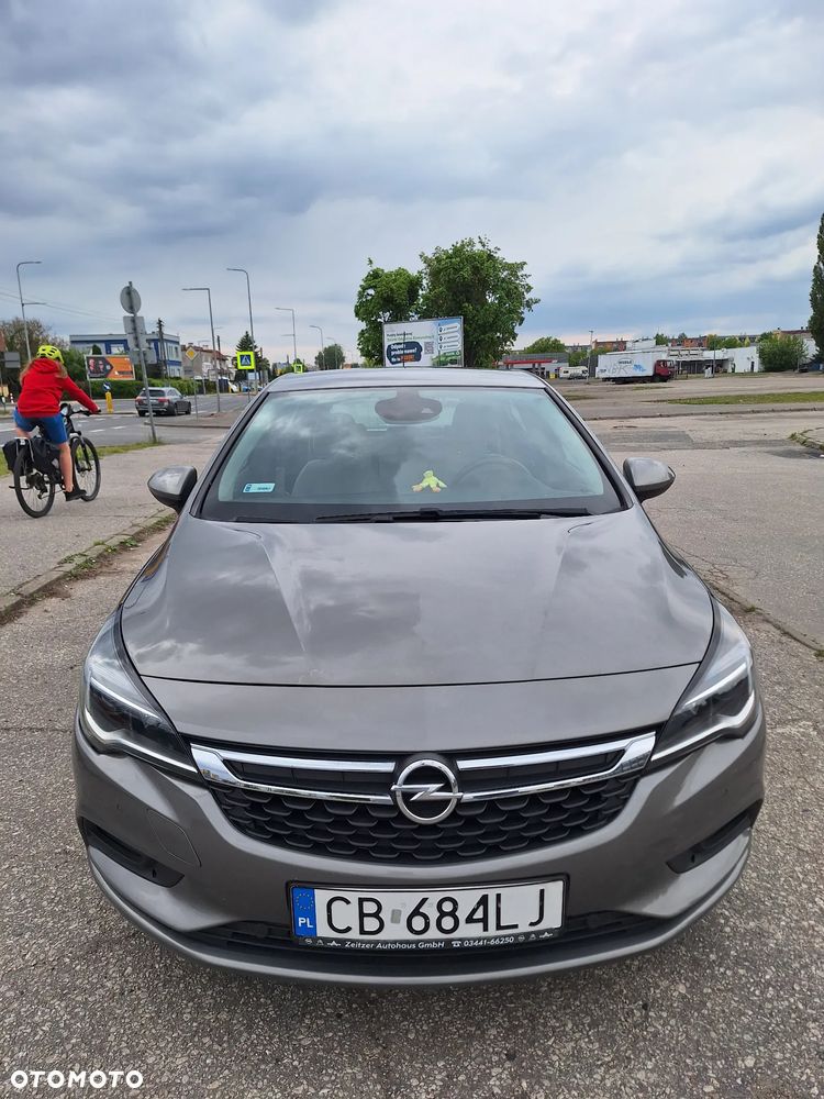 Opel Astra 1.4 Turbo Innovation - 2