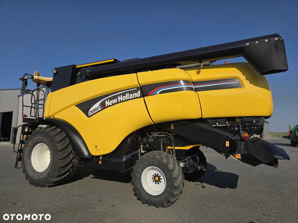 New Holland CX 860 2005 Rok, Nie Malowany, Stan Idealny - 10