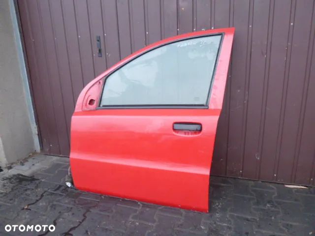 DRZWI LEWY PRZÓD LEWE PRZEDNIE KOMPLETNE FIAT PANDA II
