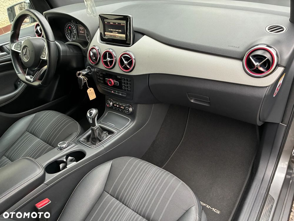 Mercedes-Benz Klasa B 180 BlueEFFICIENCY Edition - 21