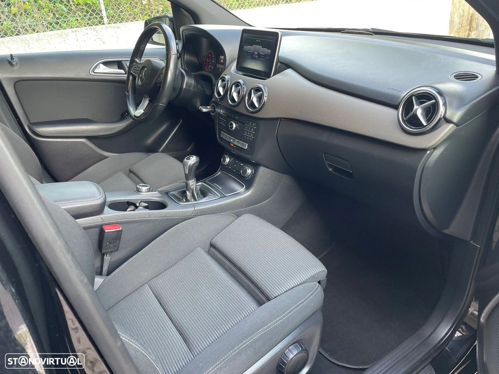 Mercedes-Benz B 180 d Fleet Pack - 25