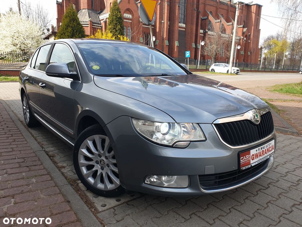 Skoda Superb 1.6 TDI Green tec Ambition - 2