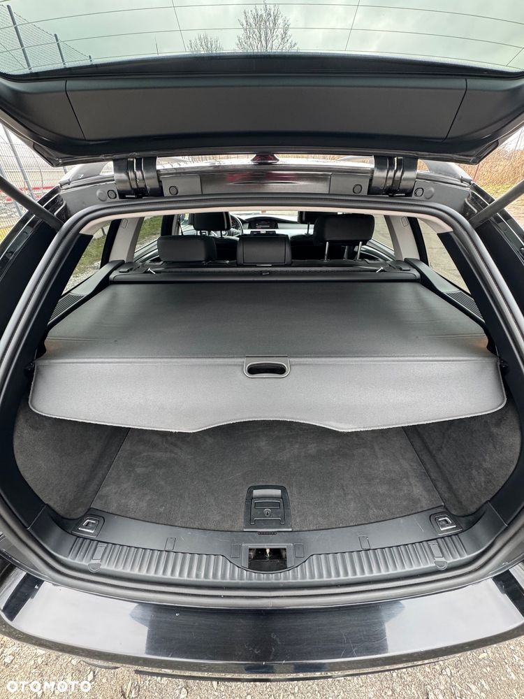 BMW Seria 5 - 24