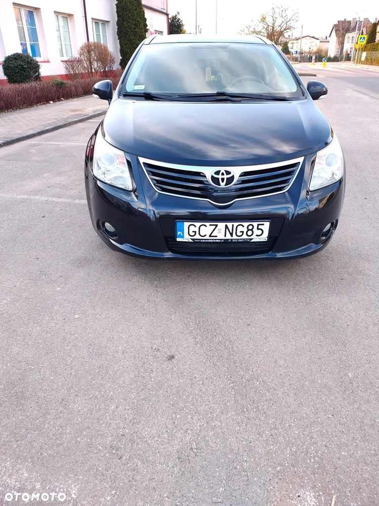Toyota Avensis 2.0 D-4D 2010 - 1