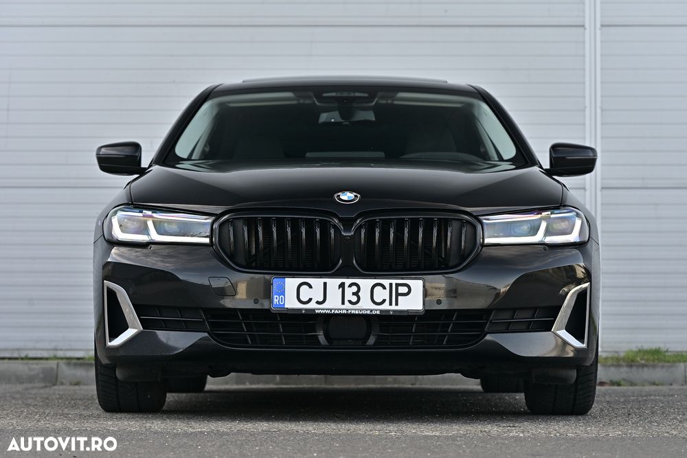 BMW Seria 5 520d Efficient Dynamics Edition Aut. Luxury Line - 8