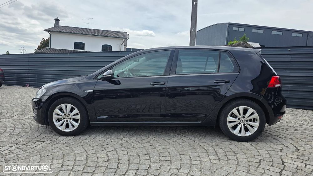 VW Golf 1.6 TDi BlueMotion Confortline - 2
