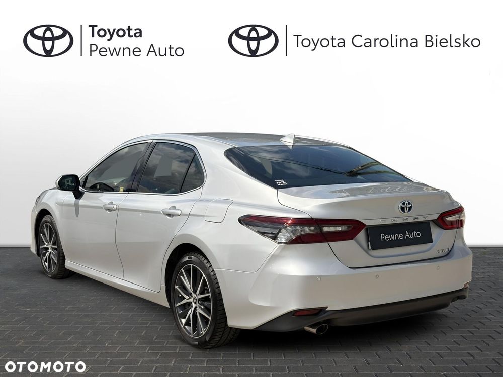 Toyota Camry 2.5 Hybrid Executive CVT - 3