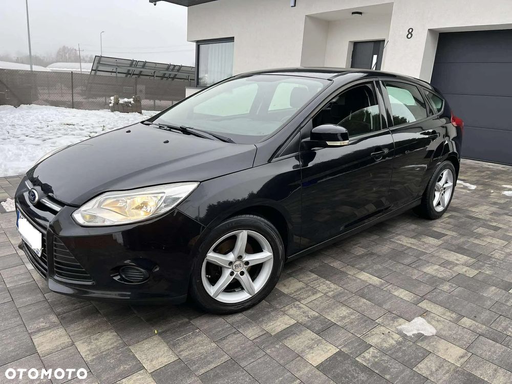 Ford Focus 1.6 Trend - 10