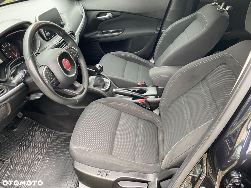 Fiat Tipo 1.4 T-Jet 16v Lounge - 19