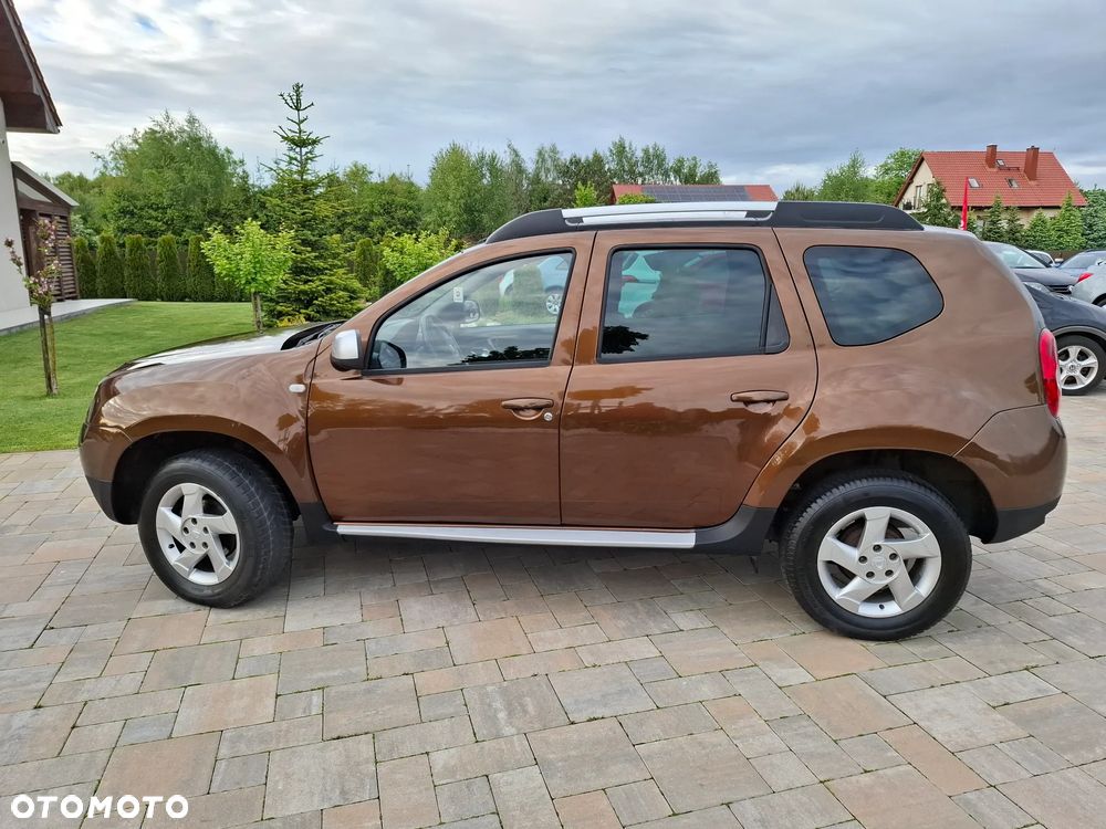 Dacia Duster 1.6 16V 105 4x2 Celebration - 11