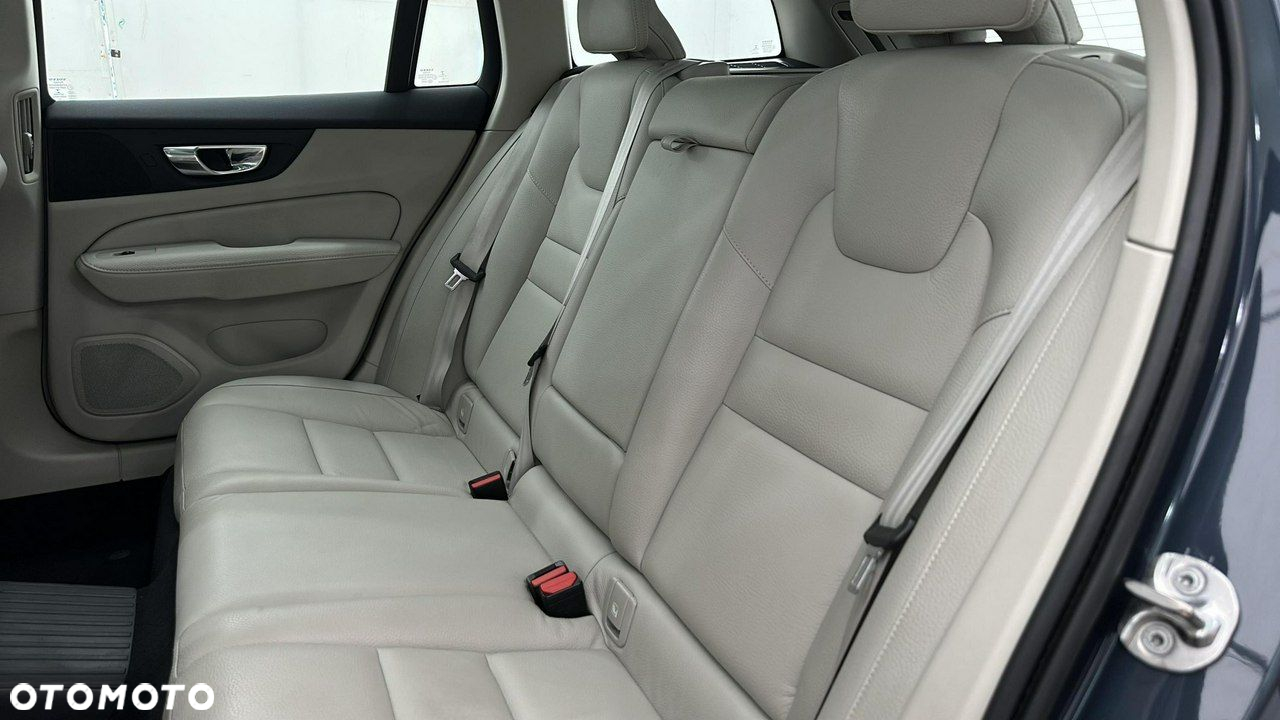 Volvo V60 - 14