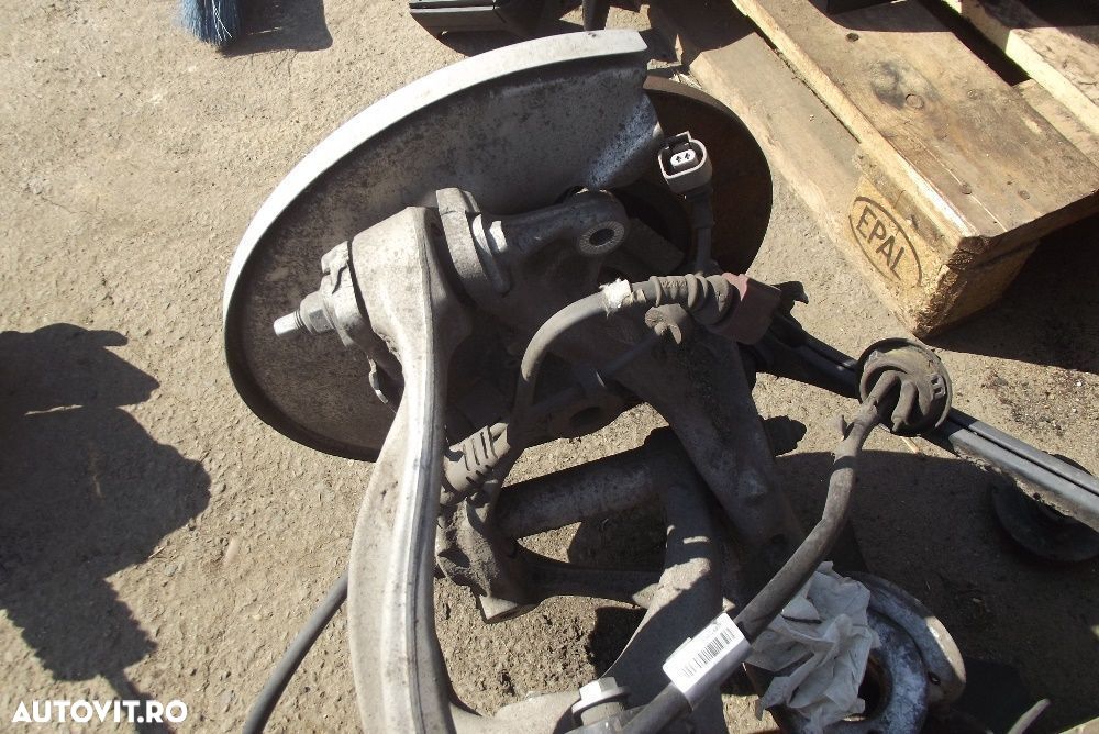 Fuzeta Audi A6 C7 an 2011-2019 fuzete fata spate cu rulment A6 C7 - 6