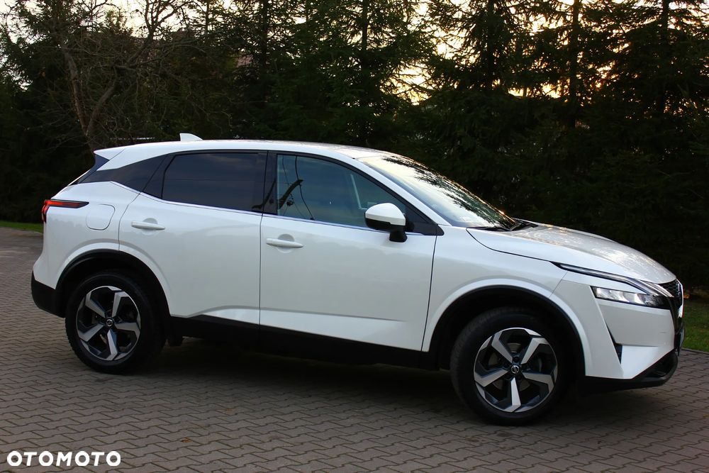 Nissan Qashqai 1.3 DIG-T N-Connecta EU6d - 4