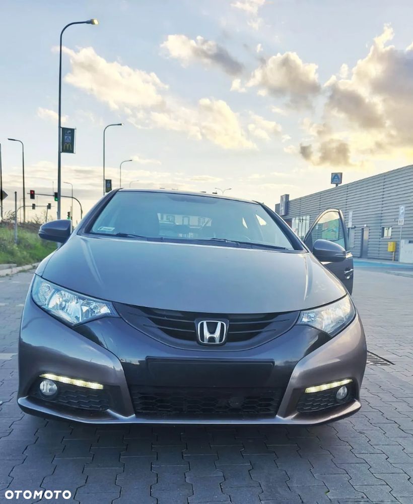 Honda Civic 1.4 i-VTEC - 1