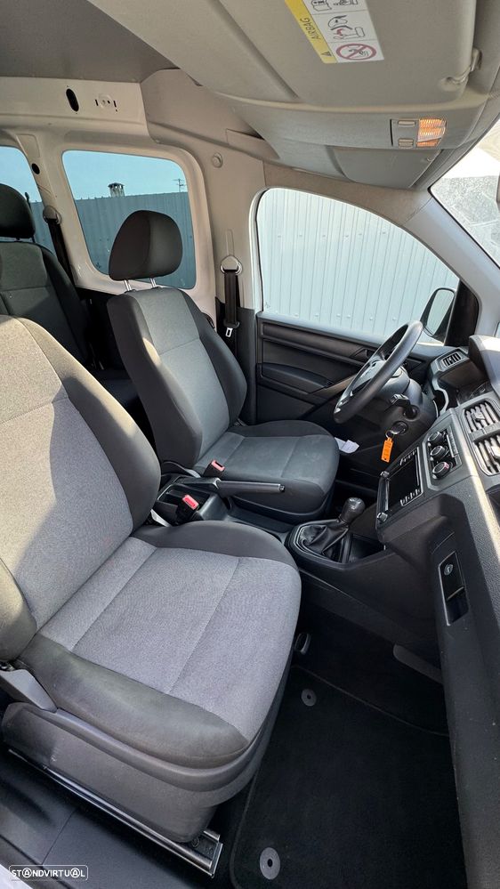 VW Caddy 2.0 TDi BM Extra AC - 23