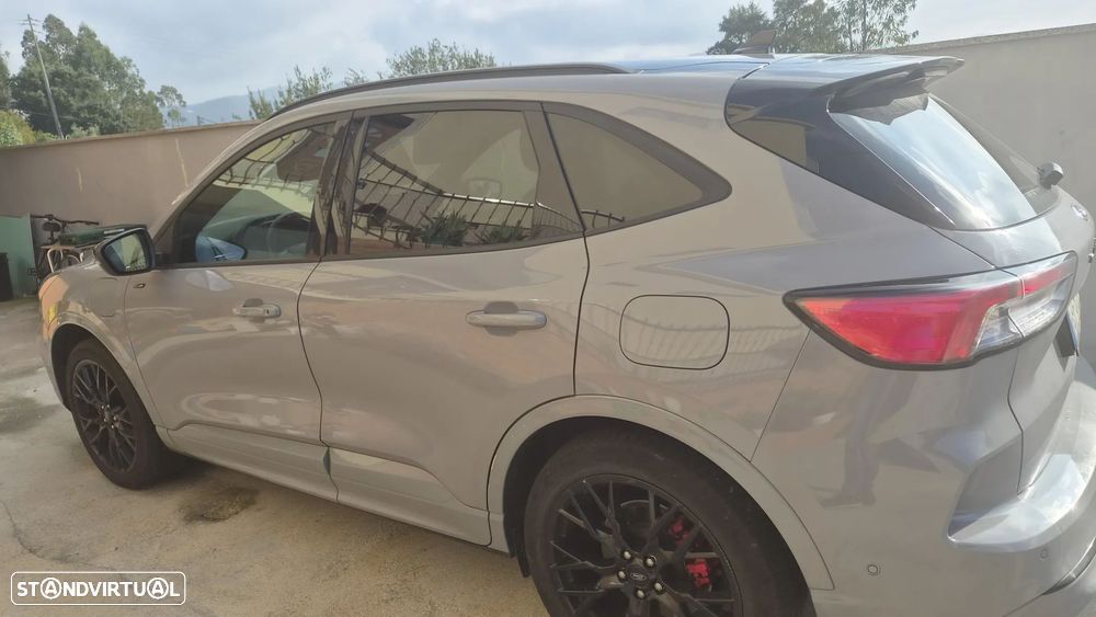 Ford Kuga - 2