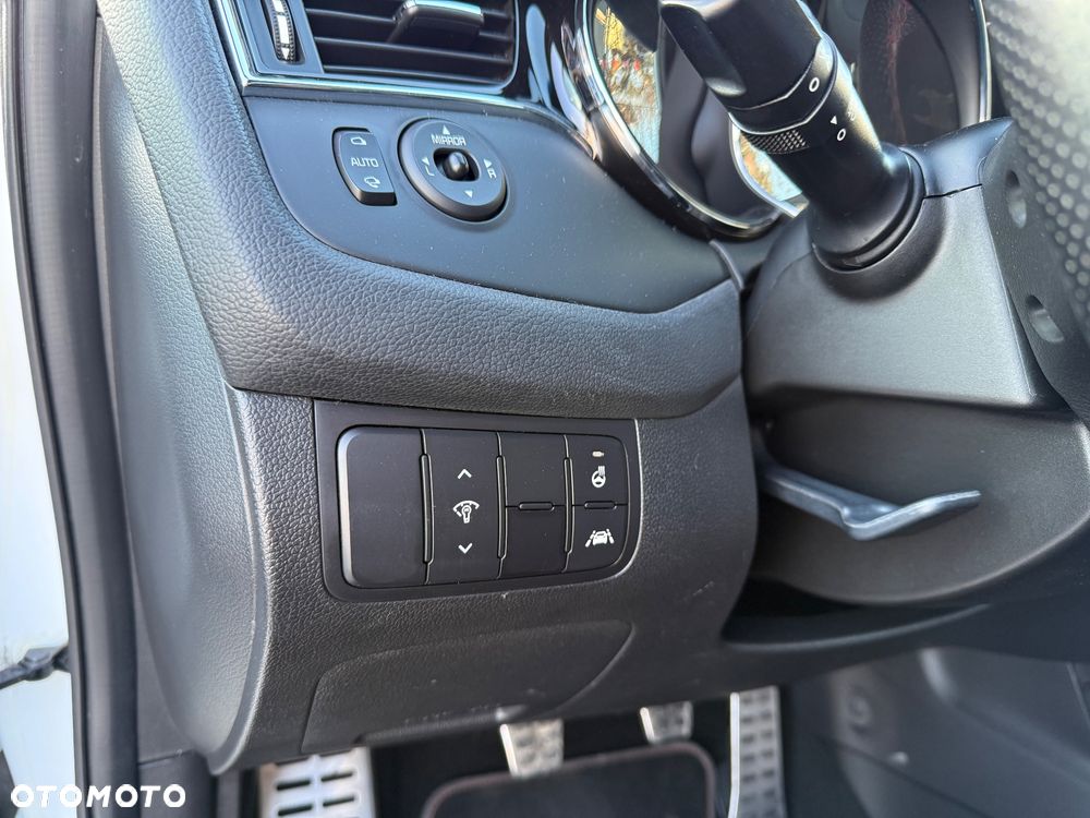 Kia Ceed 1.6 T-GDI GT-Track - 22